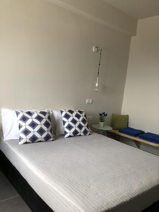 阿弗罗蒂特酒店 菲罗斯特法尼 外观 照片